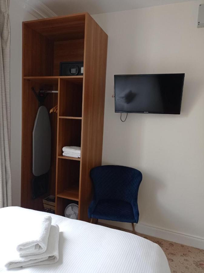 Tom Dick And Harriet'S Accommodation Dublin Exterior photo